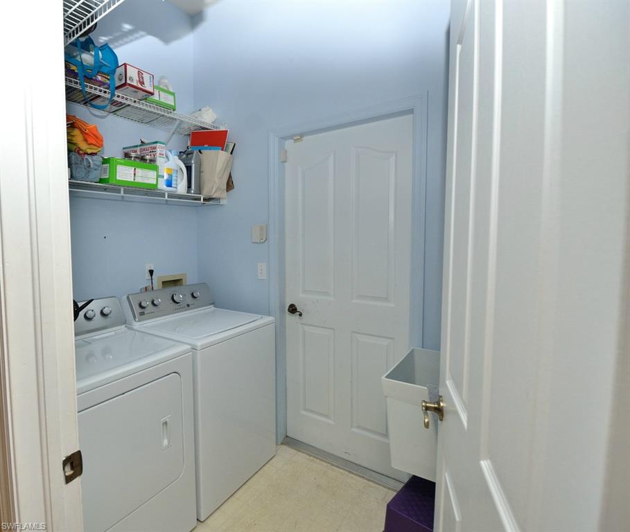 FAIRWAY ISLES - Residential