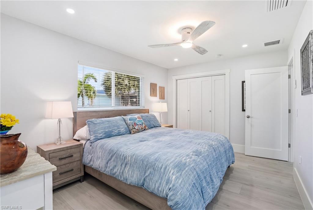 LAGUNA SHORES - Residential