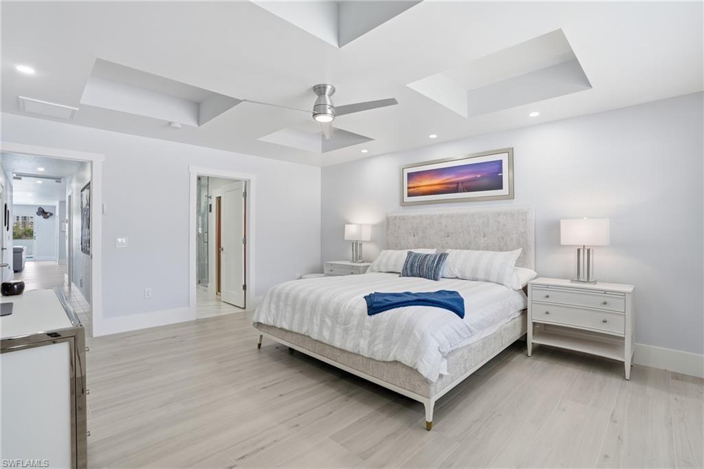 LAGUNA SHORES - Residential