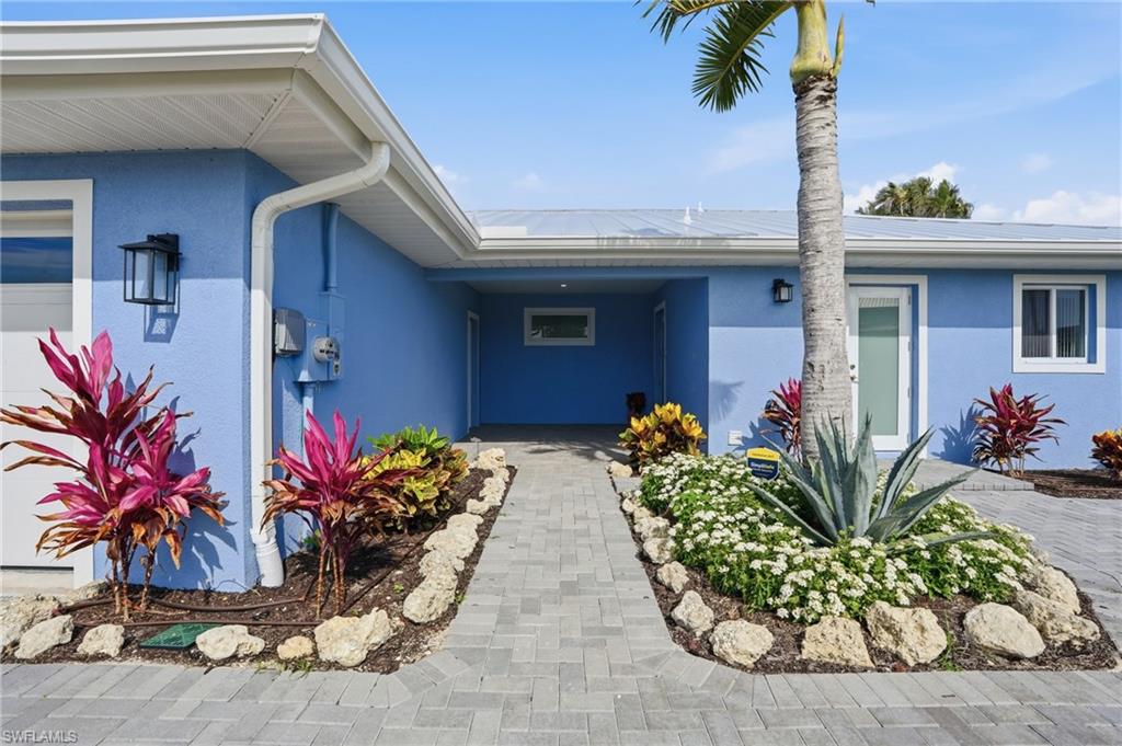 LAGUNA SHORES - Residential