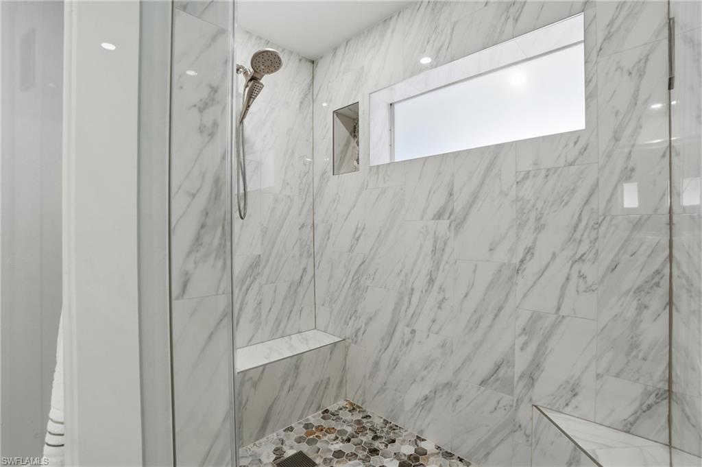 LAGUNA SHORES - Residential