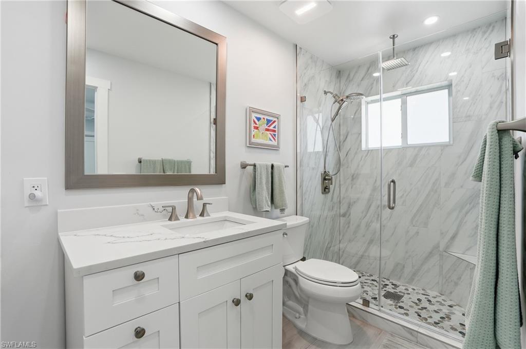 LAGUNA SHORES - Residential