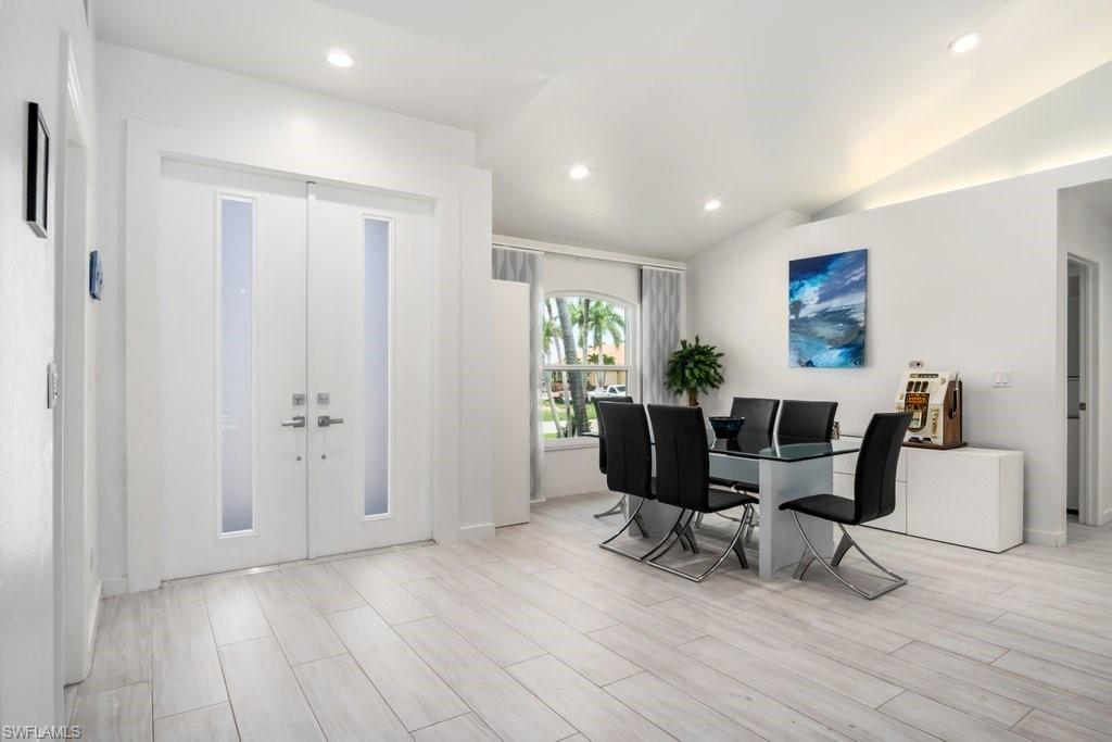 MARCO ISLAND - Residential