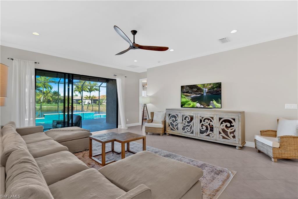 MARINA BAY - Residential