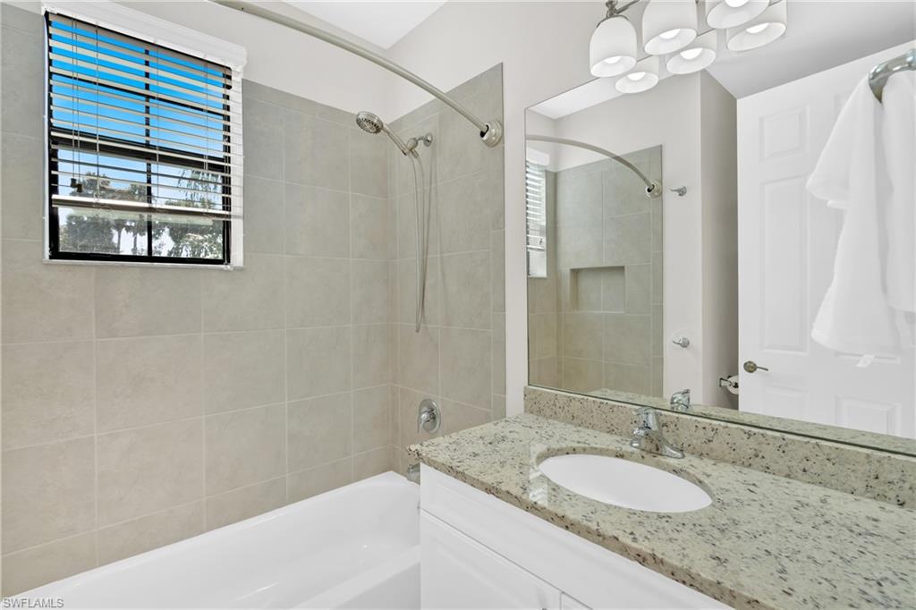 MARINA BAY - Residential