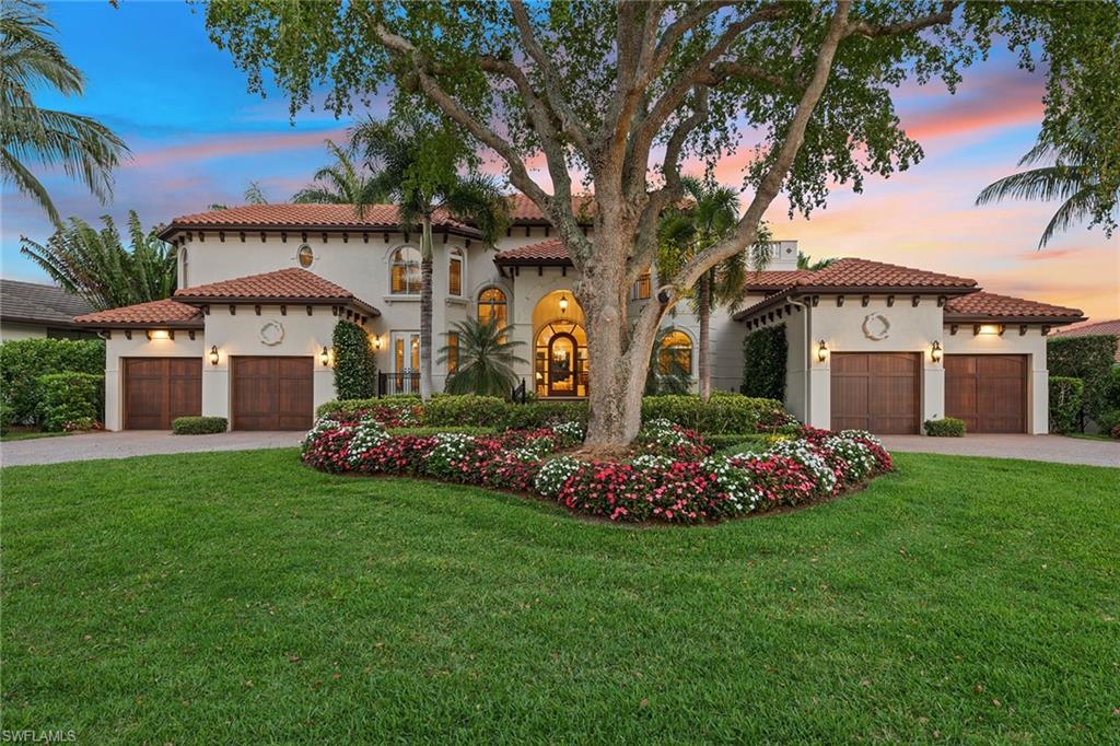 MOORINGS - Residential