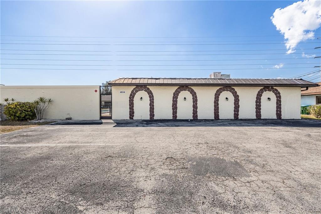 CAPE TOWNE CONDO - Residential