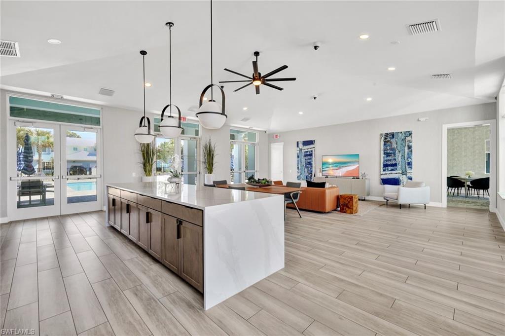 VILLA MAR BONITA BEACH - Residential