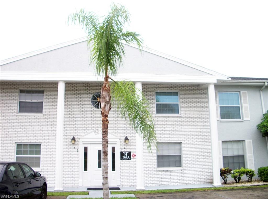 FOXMOOR CONDO - Residential