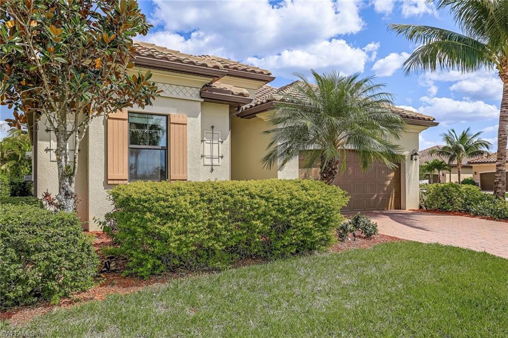 BONITA NATIONAL GOLF AND COUNTRY CLUB - Residential