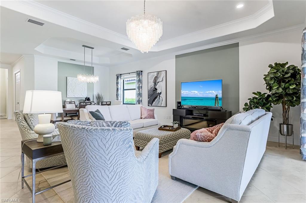 BONITA NATIONAL GOLF AND COUNTRY CLUB - Residential