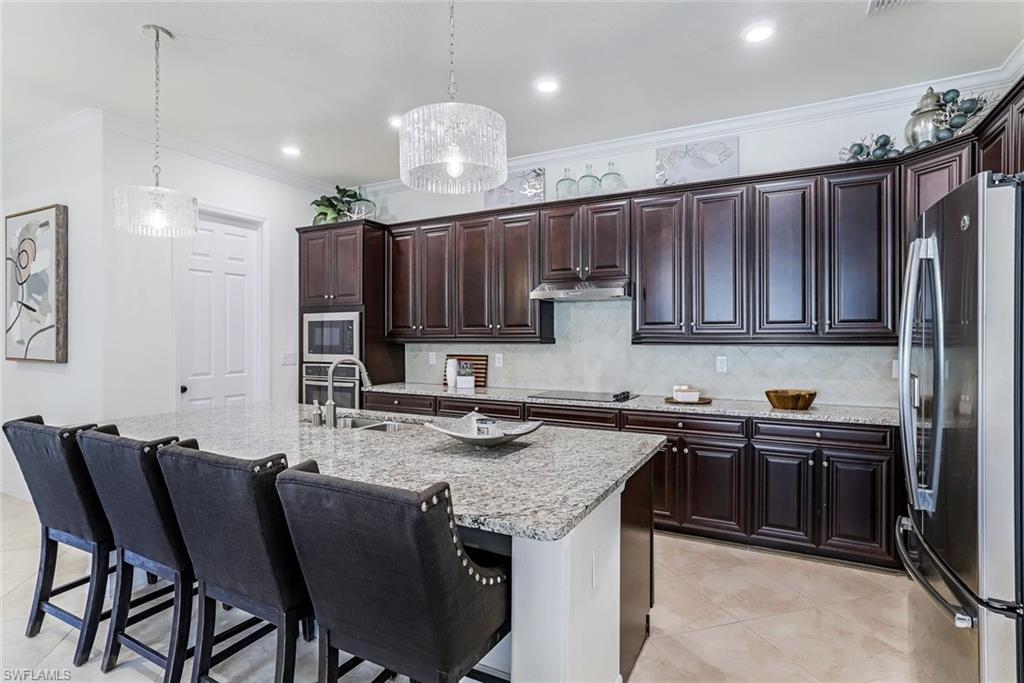 BONITA NATIONAL GOLF AND COUNTRY CLUB - Residential