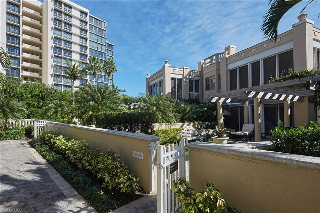 BRITTANY - Residential