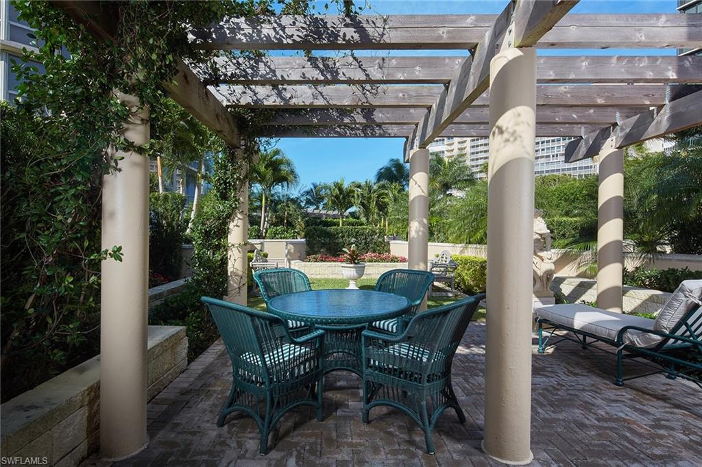 BRITTANY - Residential