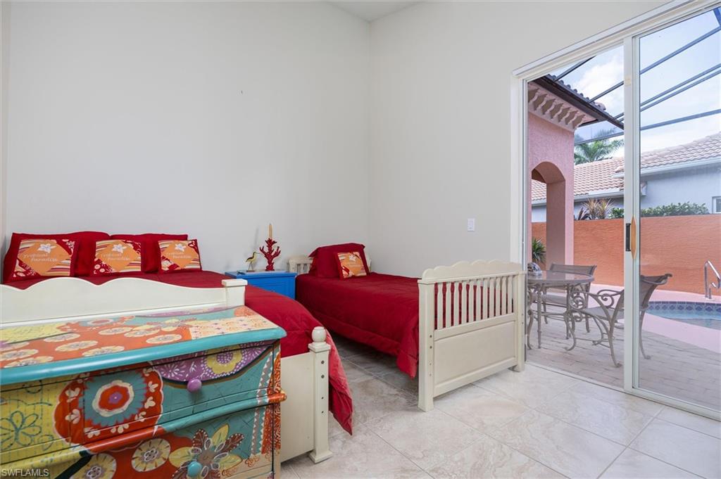 CASA DEL LAGO - Residential