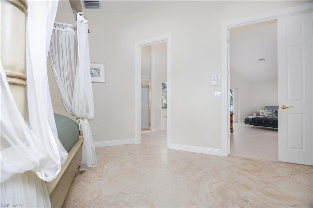 CASA DEL LAGO - Residential