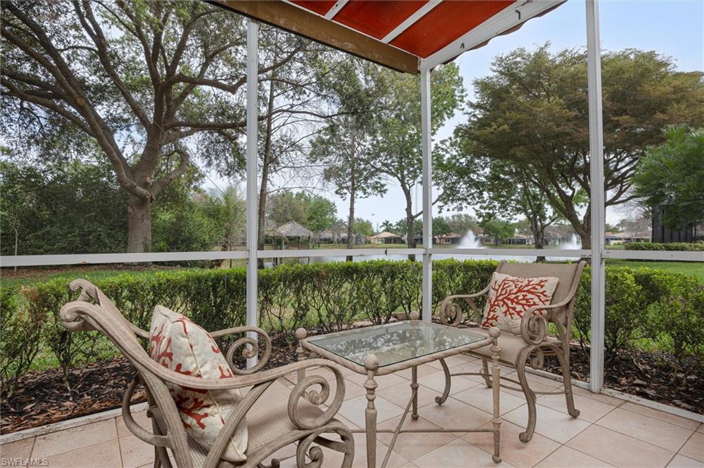 CASA DEL LAGO - Residential