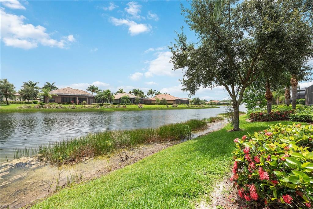 LAKOYA - Residential