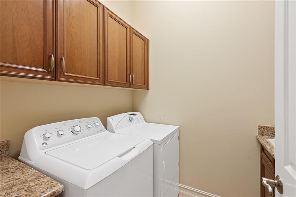 LAKOYA - Residential