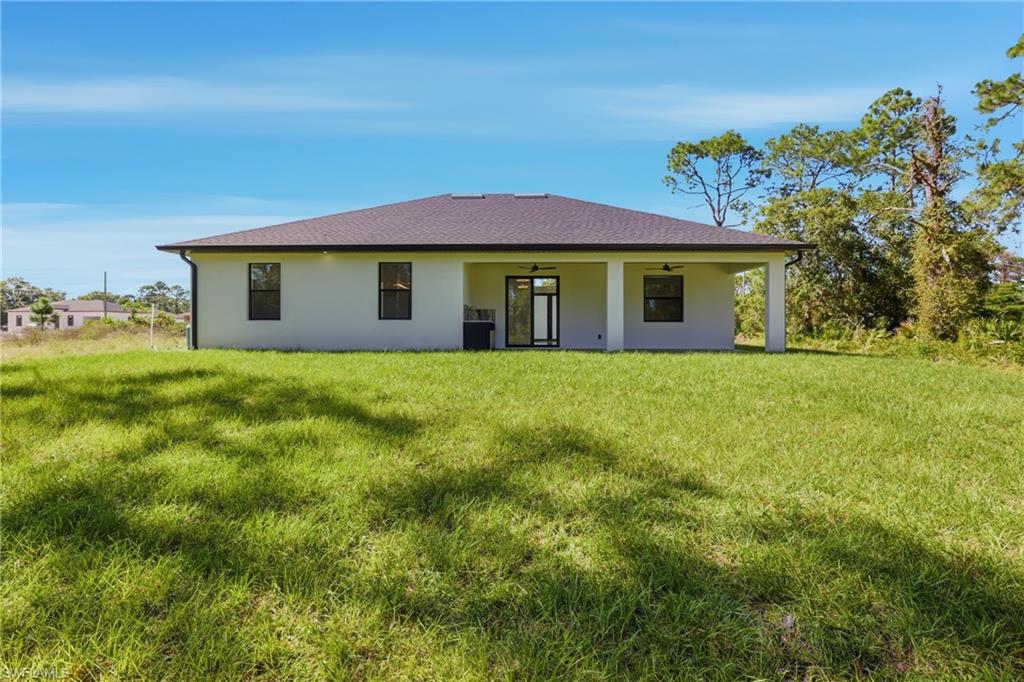 MIRROR LAKES - Residential