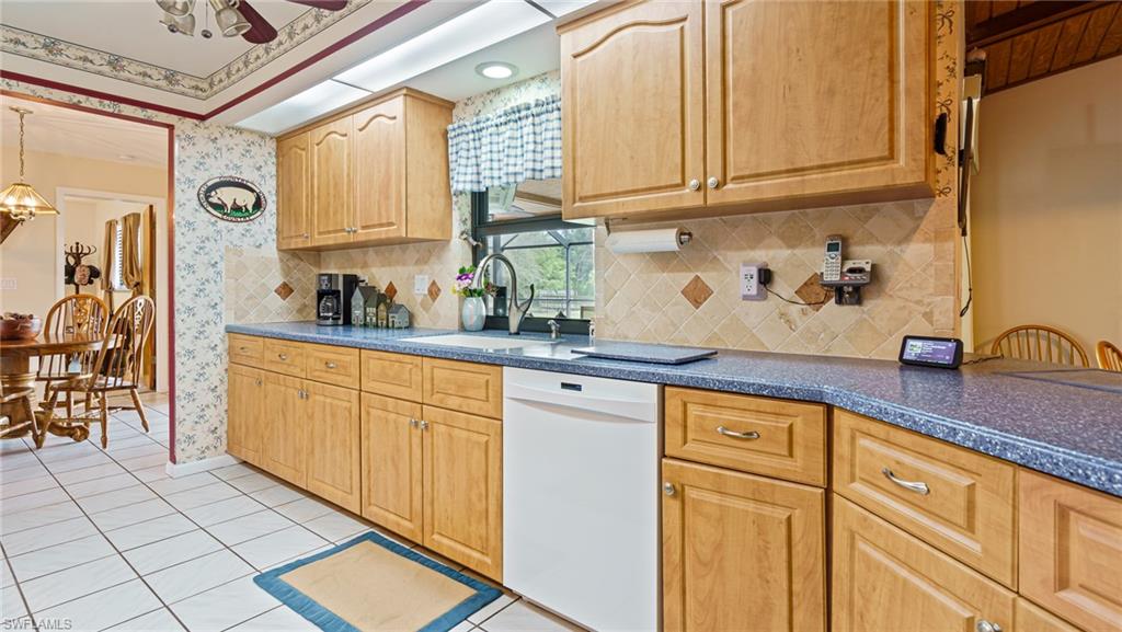 NORTH FORT MYERS - Residential