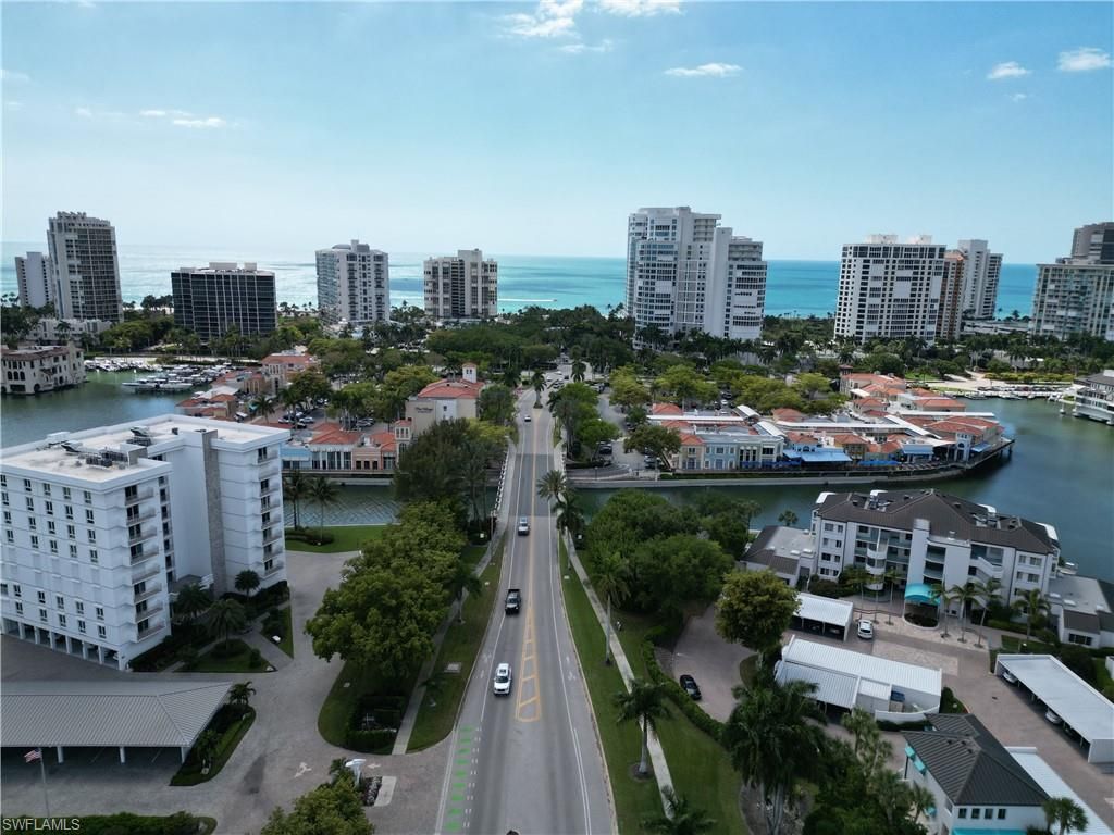 Photo of 300 Park Shore DR #1B, NAPLES, FL 34103 (MLS # 226014855)