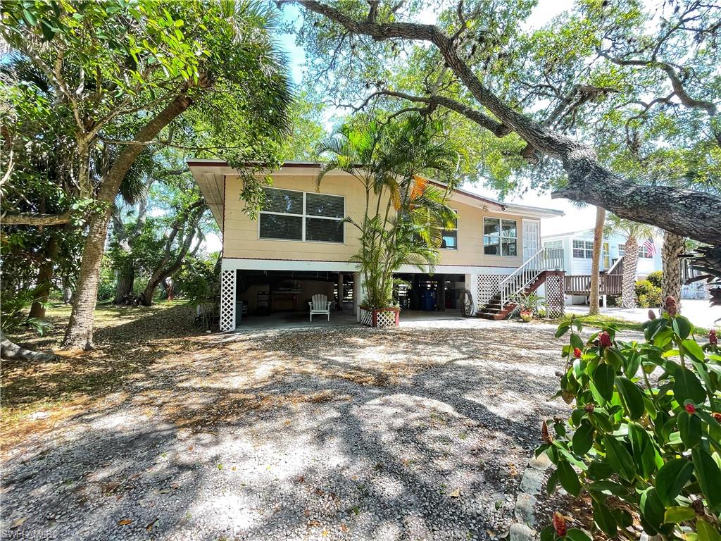 GULF HEIGHTS - Residential