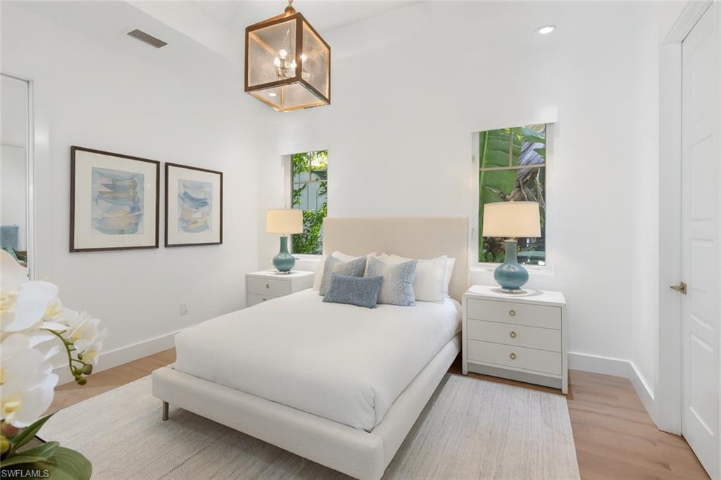 OLDE NAPLES - Residential