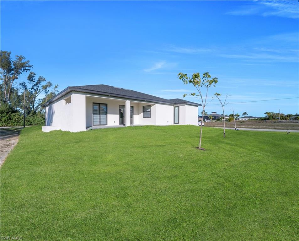 CAPE CORAL - Residential