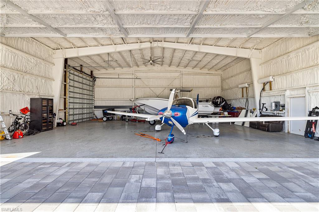 PINE SHADOWS AIR PARK - Residential