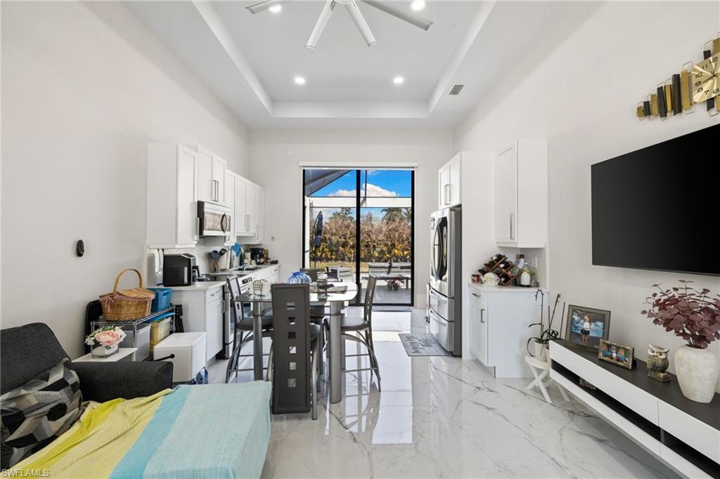 PINE SHADOWS AIR PARK - Residential