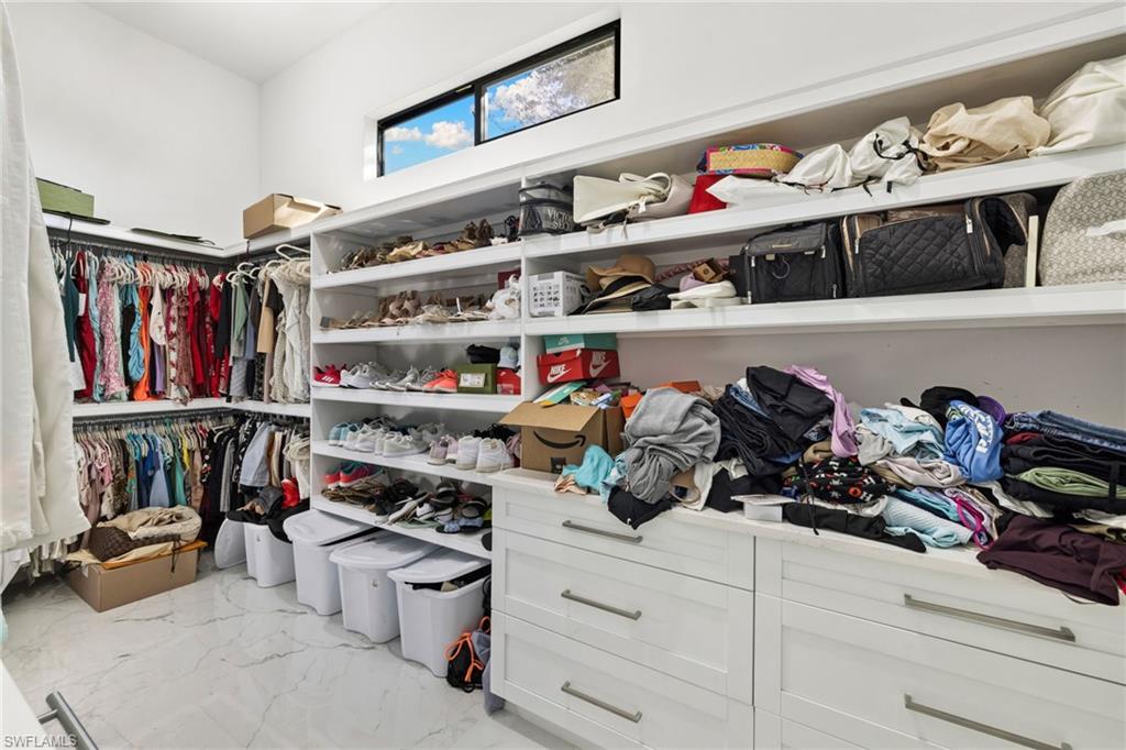 PINE SHADOWS AIR PARK - Residential