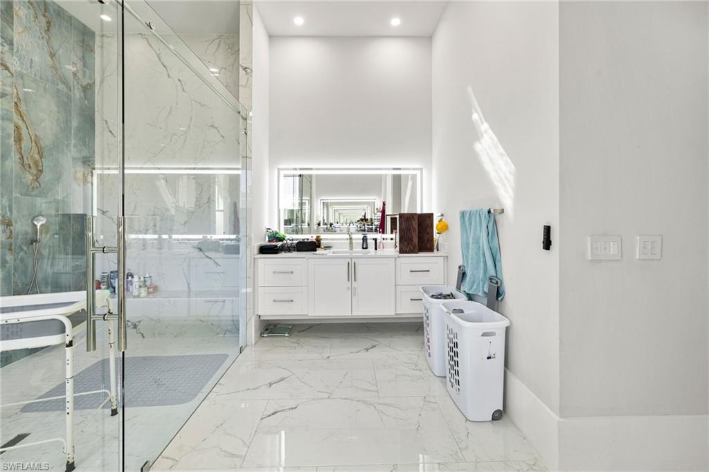 PINE SHADOWS AIR PARK - Residential