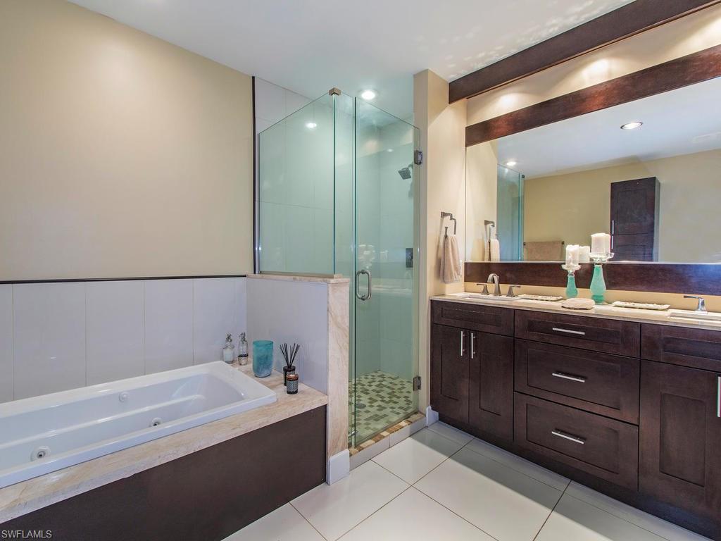 PLANTATION - Residential