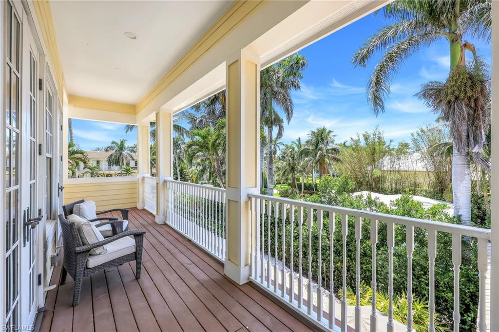 AQUALANE SHORES - Residential