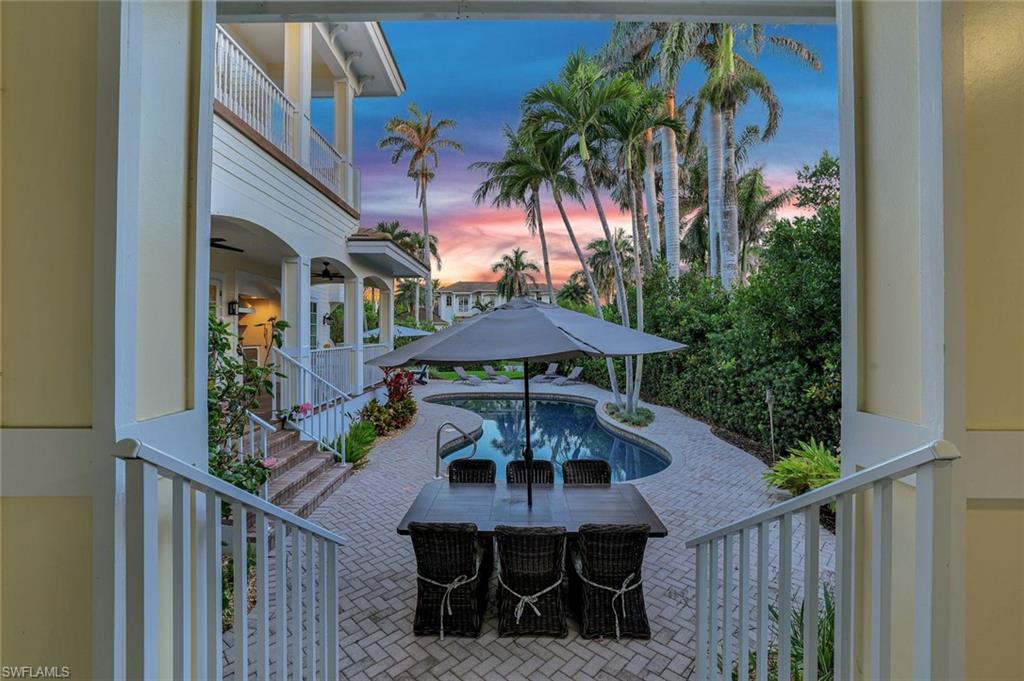 AQUALANE SHORES - Residential