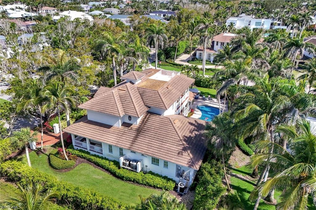 AQUALANE SHORES - Residential