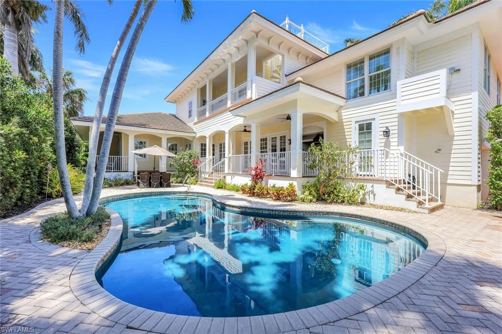 AQUALANE SHORES - Residential