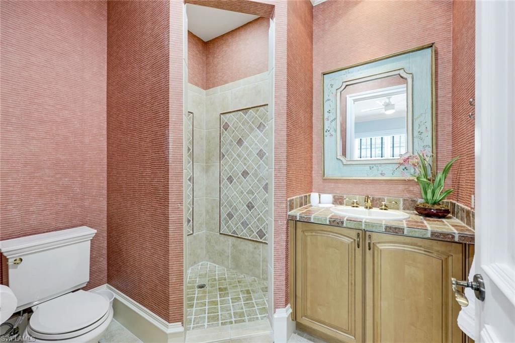 AQUALANE SHORES - Residential