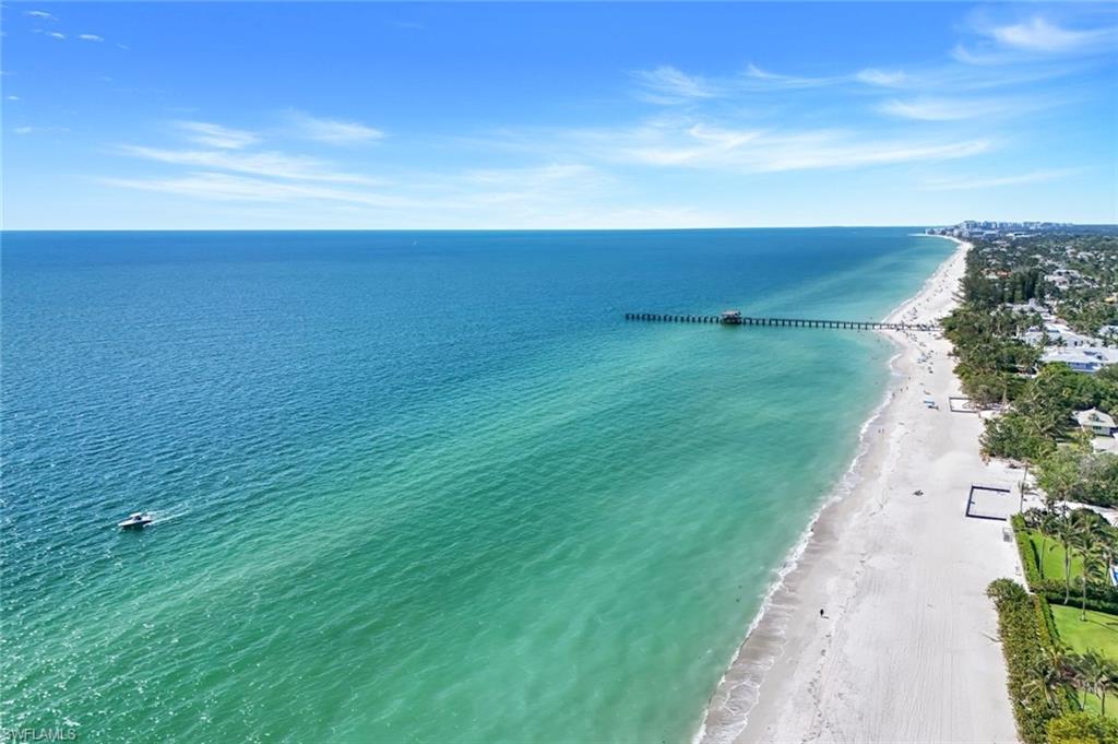 AQUALANE SHORES - Residential