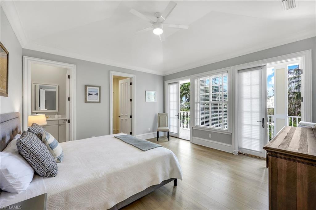 AQUALANE SHORES - Residential