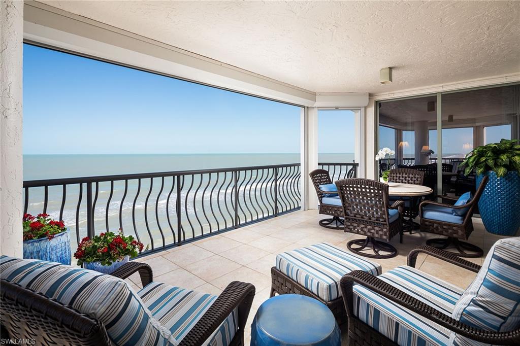 VIA DELFINO - Residential