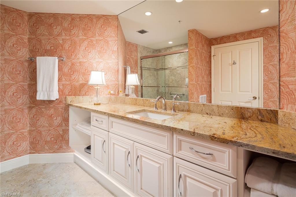 VIA DELFINO - Residential