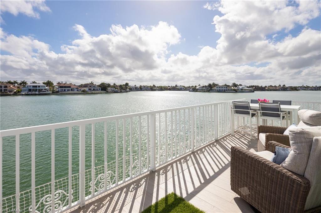 Photo of 4000 Gulf Shore BLVD N #400, NAPLES, FL 34103 (MLS # 226010689)