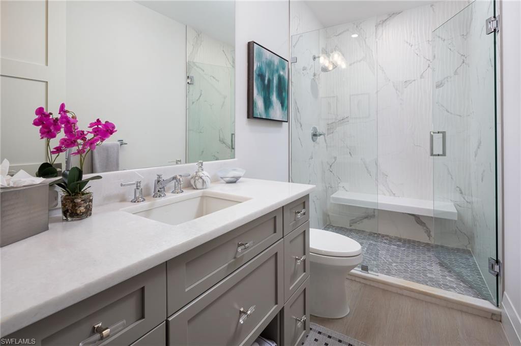 VENETIAN VILLAS - Residential