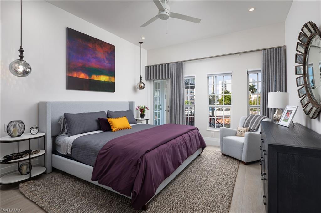 VENETIAN VILLAS - Residential