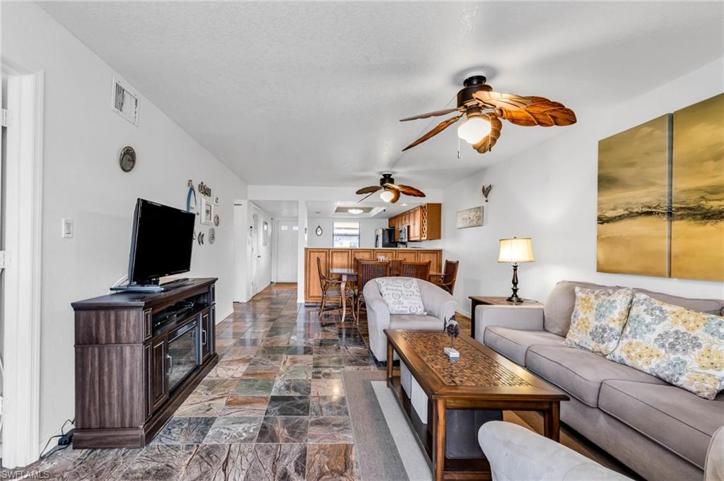 PUNTA GORDA ISLES - Residential