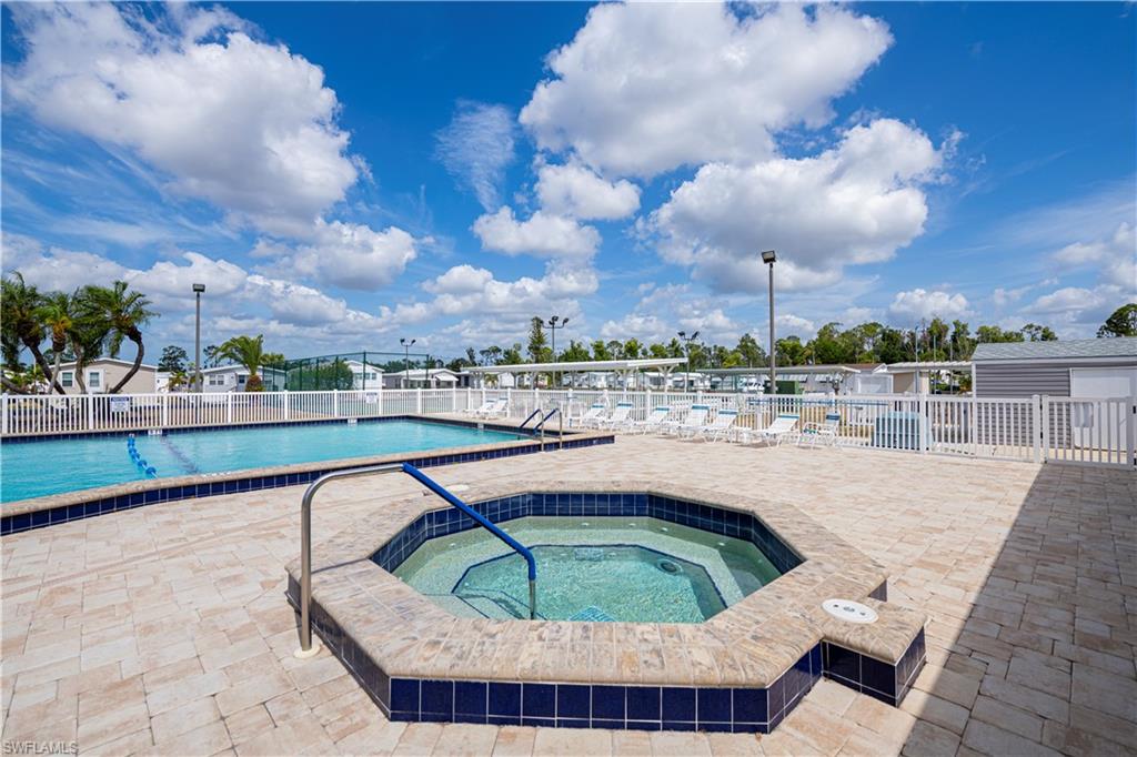 FOUNTAIN VIEW RV RESORT - Land