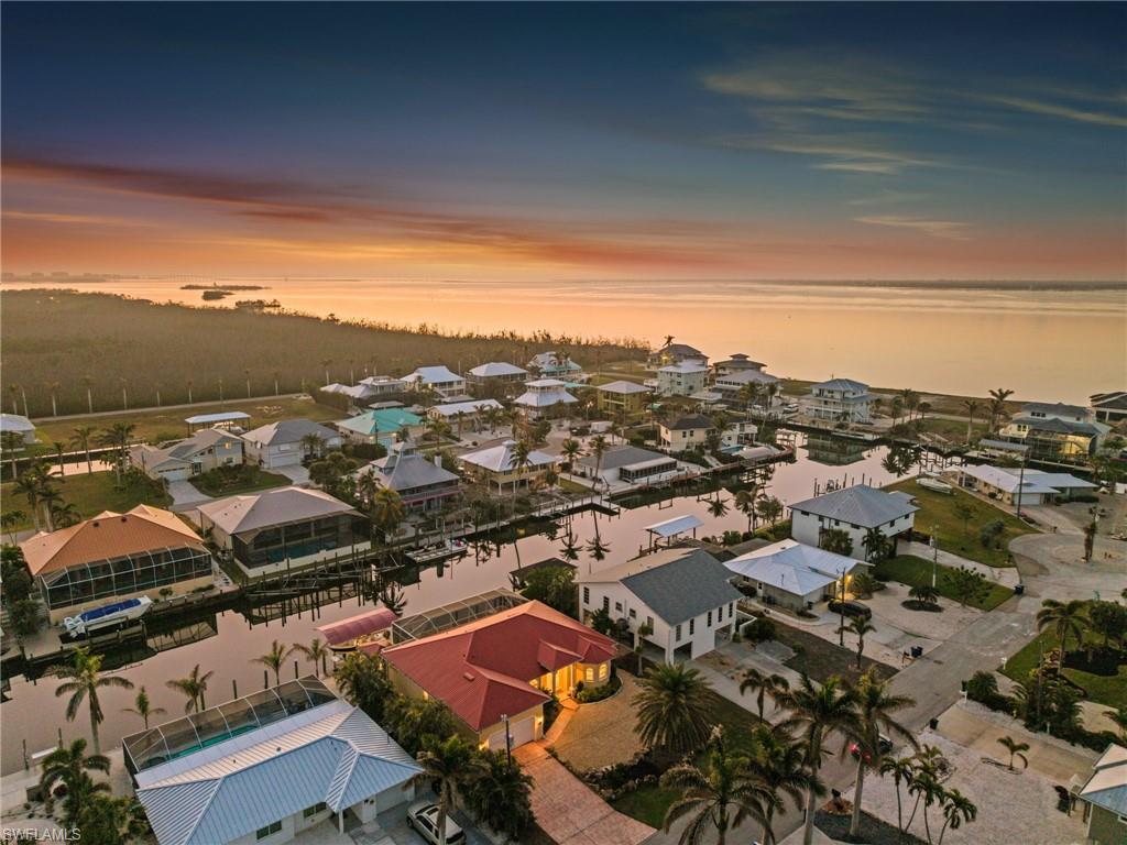 PINE ISLAND SHORES UNIT 8 - Residential