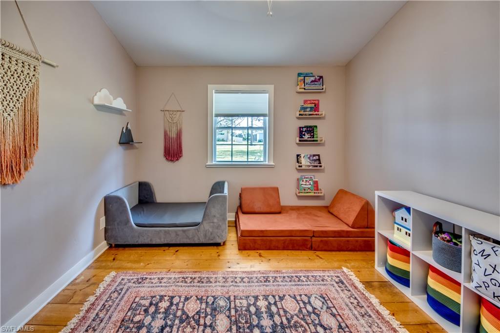 HUNTERS GLEN - Residential